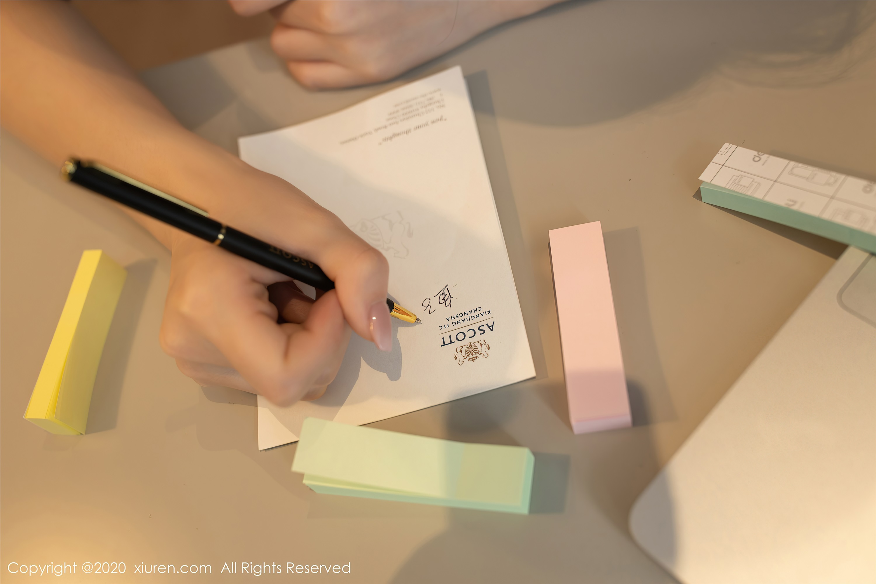 XiuRen秀人网 2020.12.16 No.2904 鱼子酱Fish